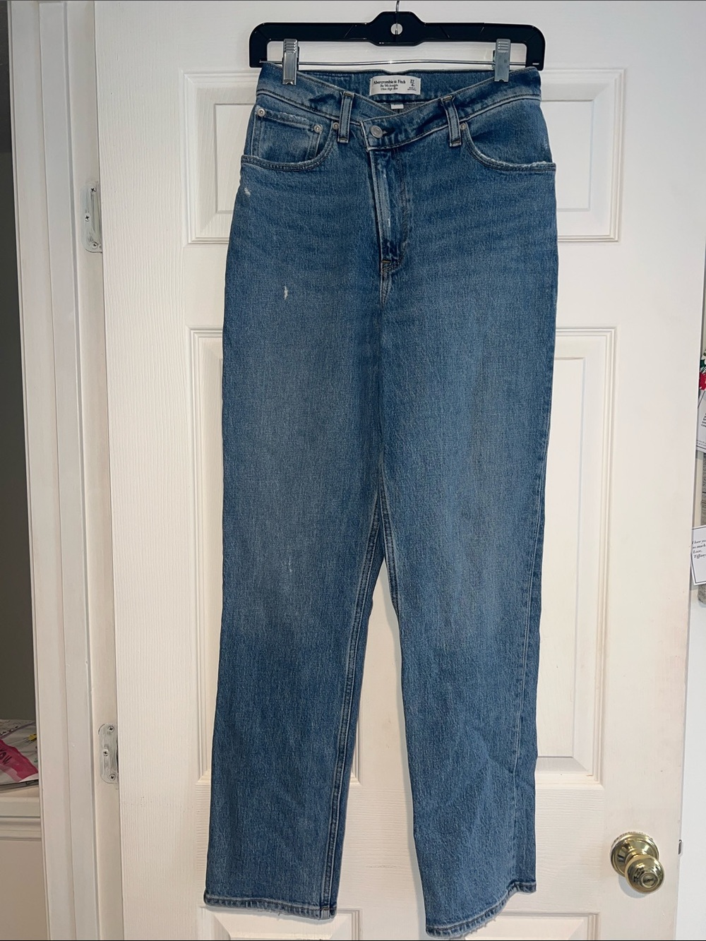 Abercrombie & Fitch Ultra High-Rise Straight Leg Curve Love Women's Jeans - Blue